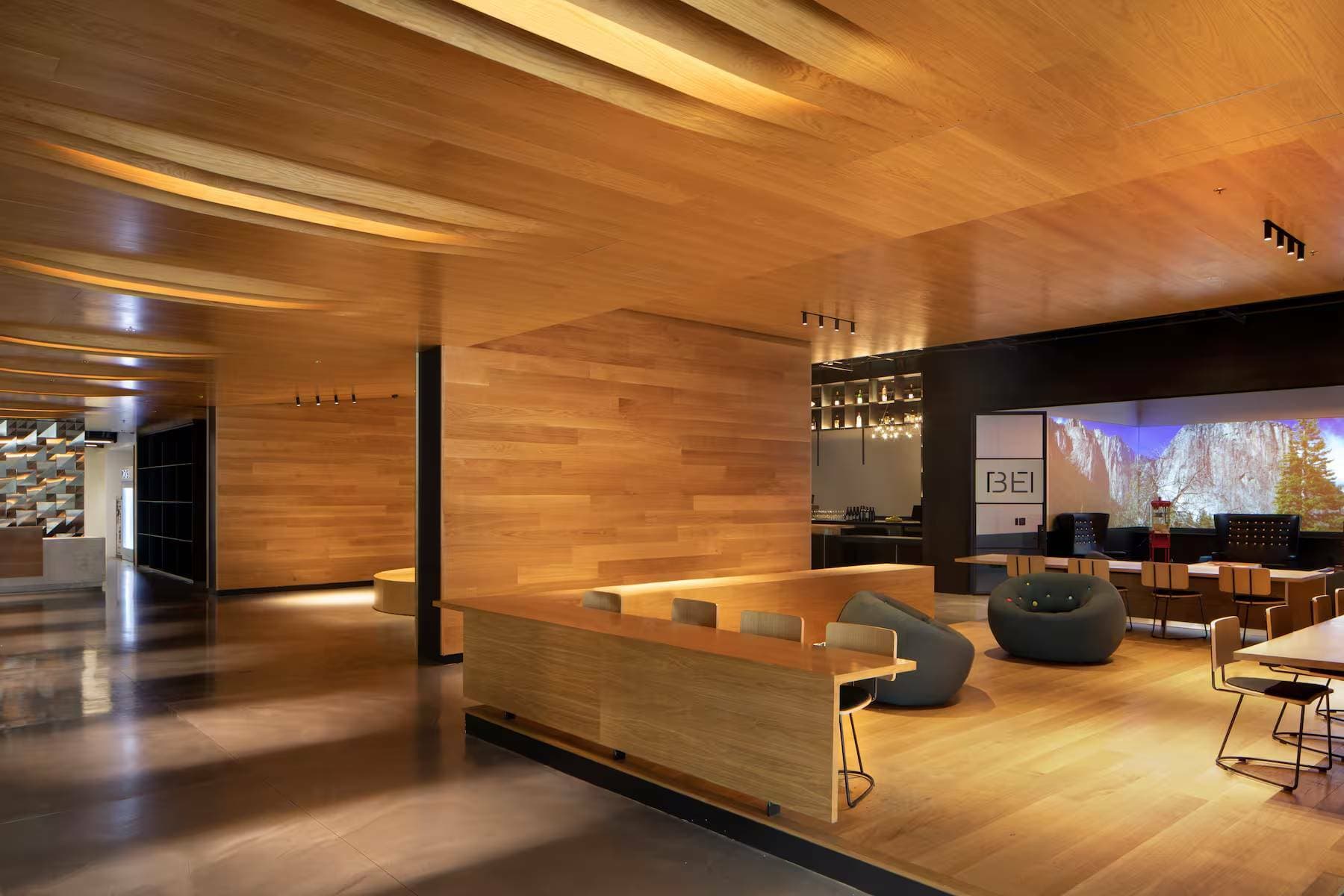 BEI Hotel San Francisco Lobby
